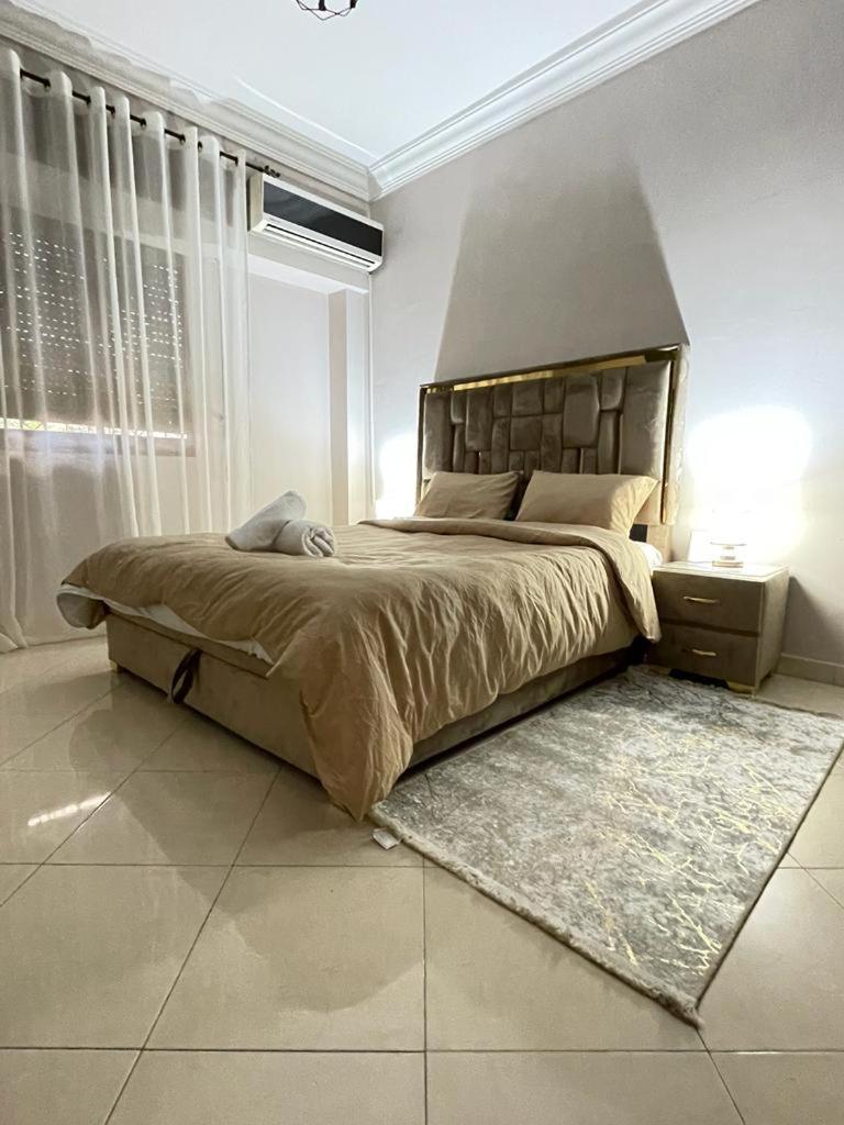 Appartement A La Corniche De *